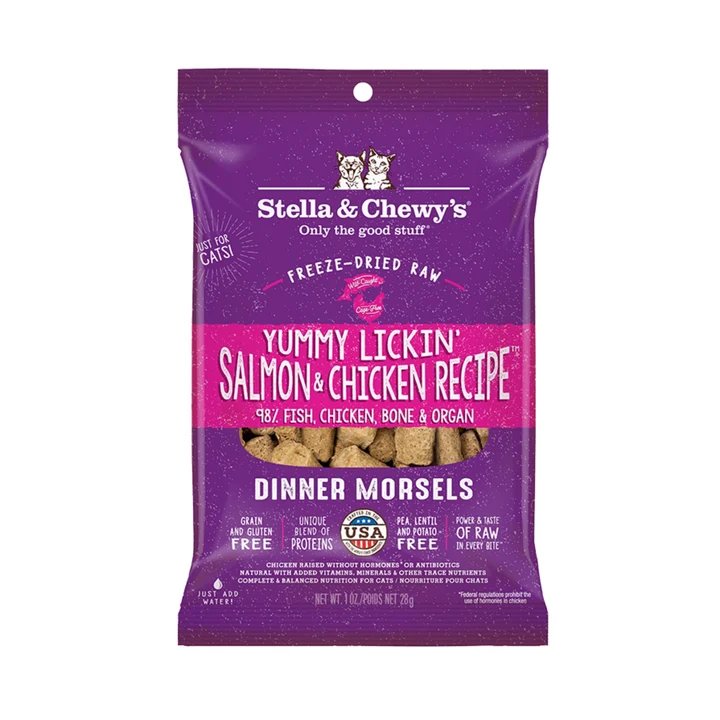 Stella & Chewys Cat Freeze Dried Dinner Morsels Yummy Lickin' Salmon & Chicken 1oz. (Case of 8) (Pack of 2)
